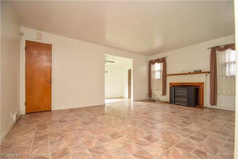 755 Lake Drive Youngstown OH 44511