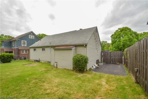 755 Lake Drive Youngstown OH 44511