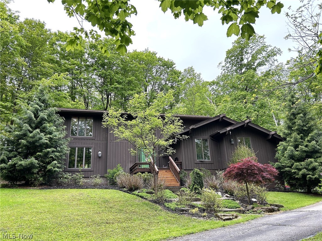 9350 Hidden Lake Drive Chesterland OH 44026