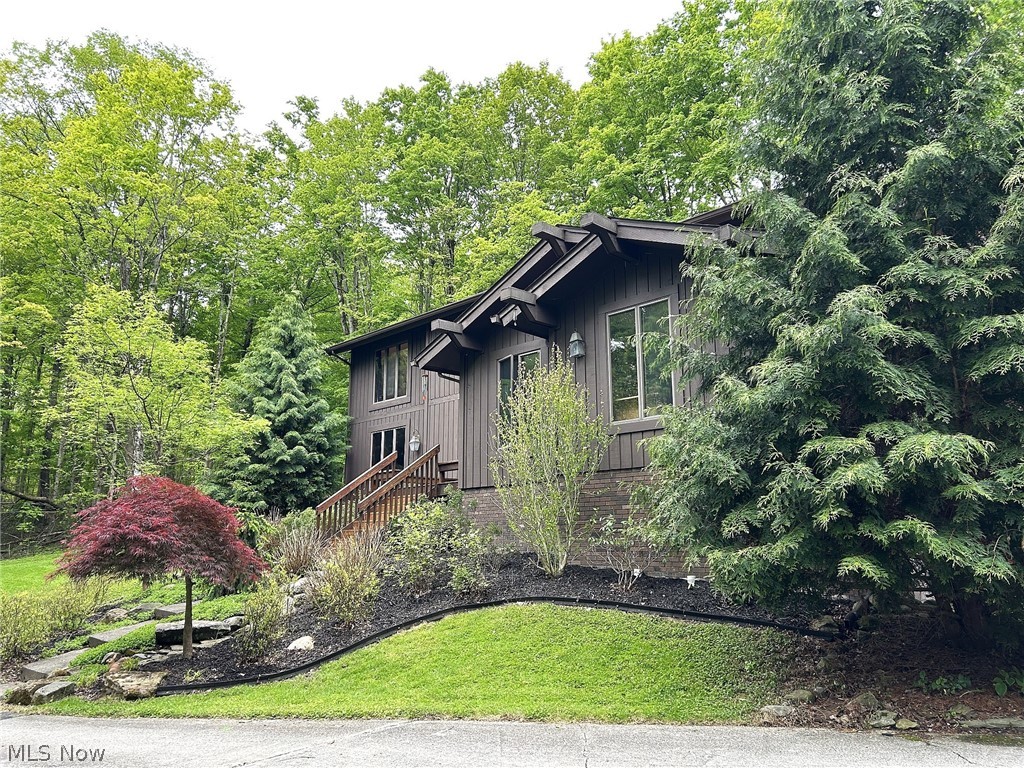 9350 Hidden Lake Drive Chesterland OH 44026