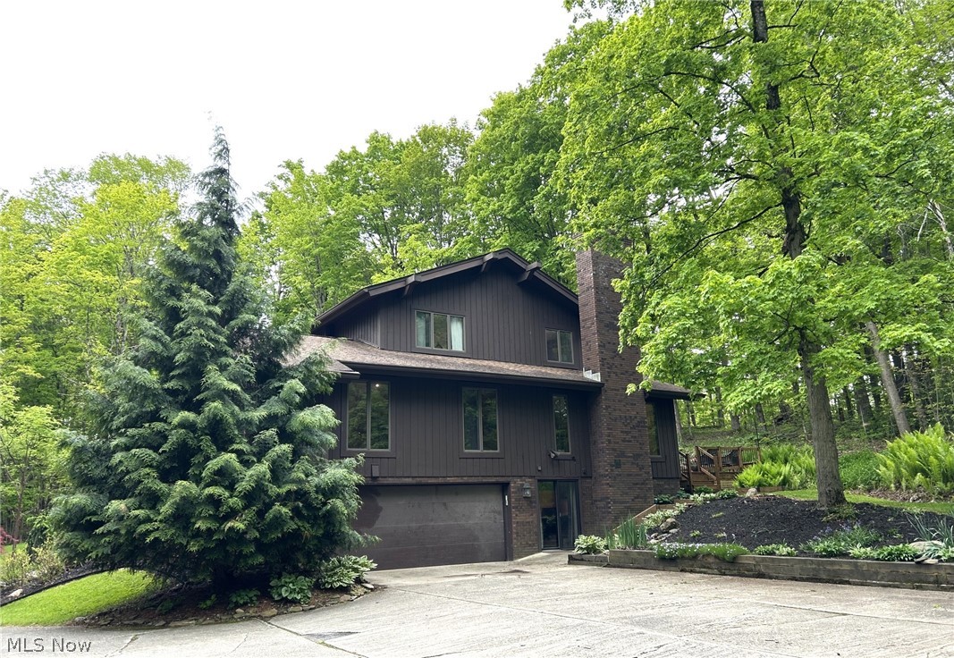 9350 Hidden Lake Drive Chesterland OH 44026