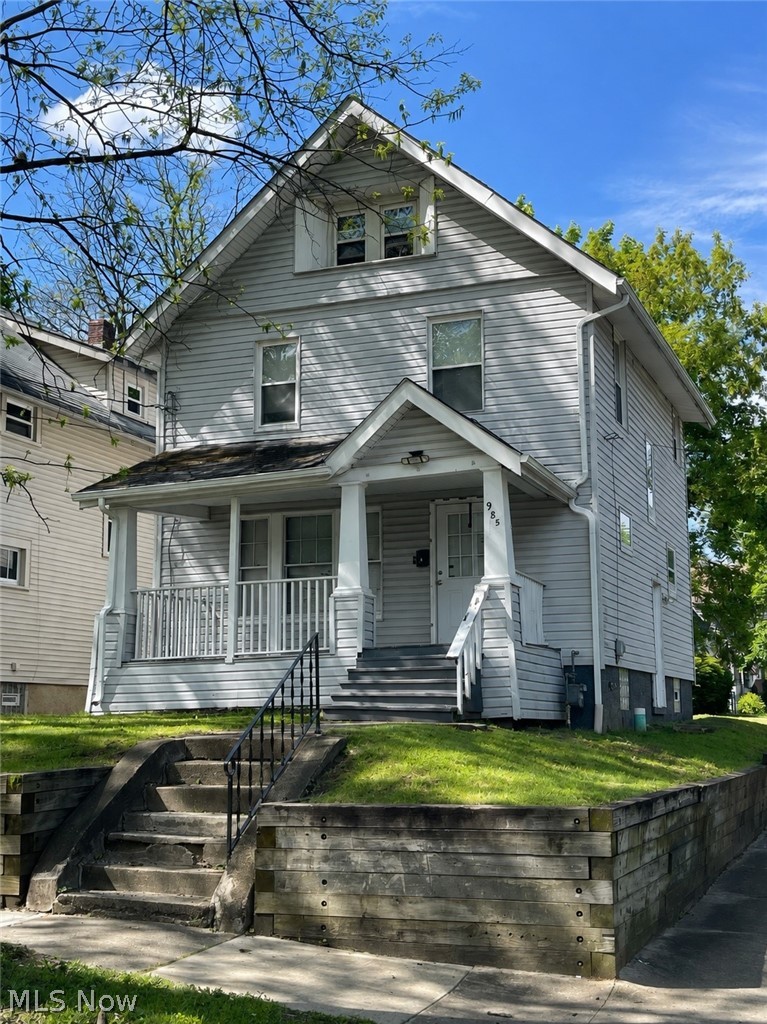 985 Bloomfield Avenue Akron OH 44302