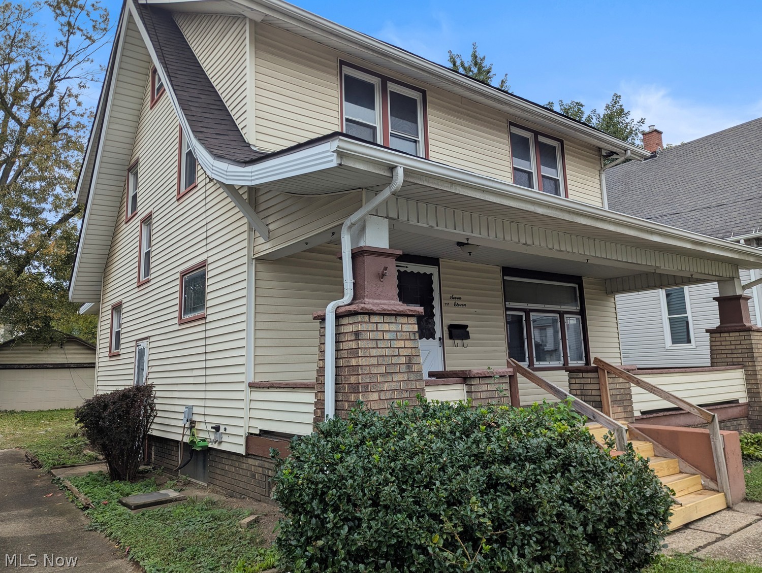 711 Smith Avenue SW Canton OH 44706