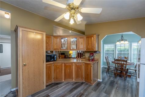 4 Symphony Street Olmsted Twp OH 44138