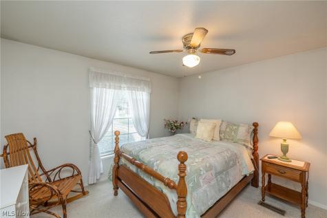4 Symphony Street Olmsted Twp OH 44138