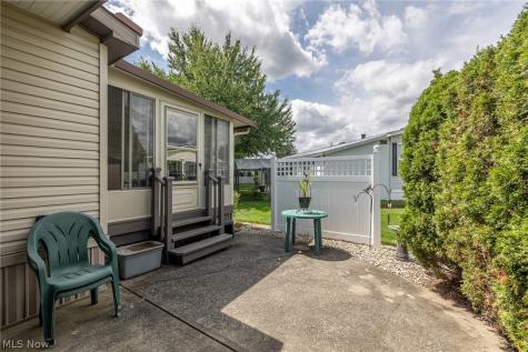 4 Symphony Street Olmsted Twp OH 44138