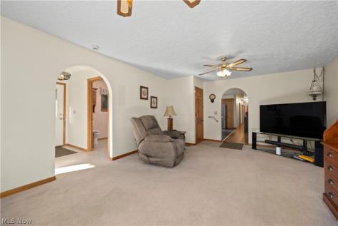 52493 State Route 113 Wakeman OH 44889