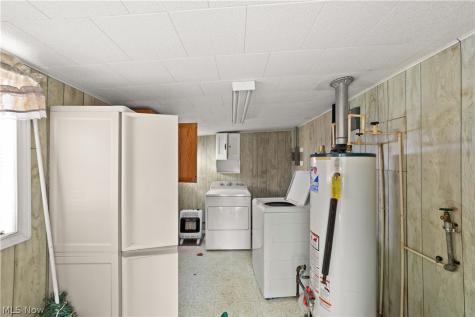 41511 Hazelwood Street Elyria OH 44035