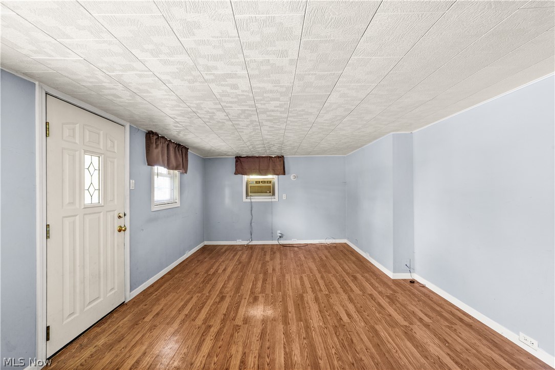 41511 Hazelwood Street Elyria OH 44035