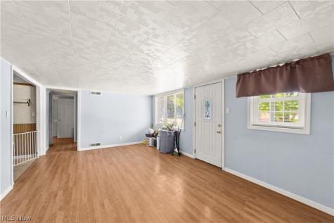 41511 Hazelwood Street Elyria OH 44035