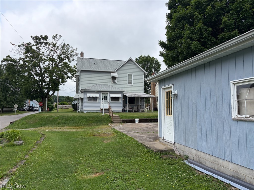 299 W Martin Street East Palestine OH 44413
