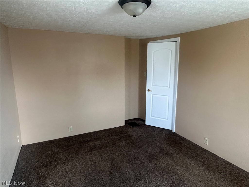 839 Orange Street Coshocton OH 43812