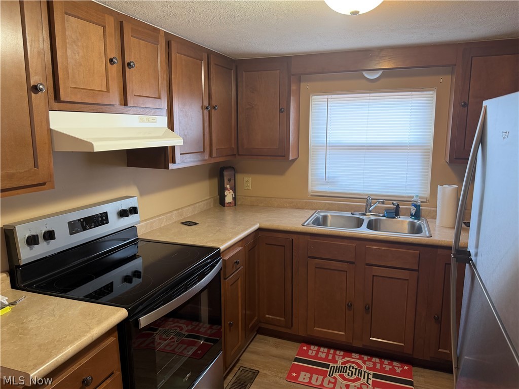 839 Orange Street Coshocton OH 43812