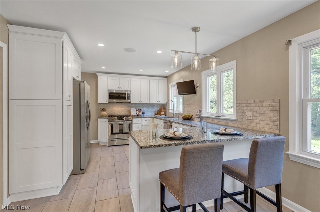 142 Bexley Drive Bedford OH 44146
