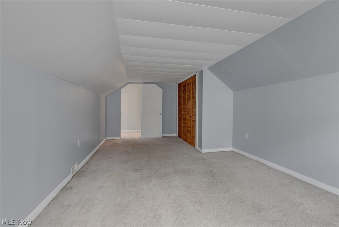 142 Bexley Drive Bedford OH 44146