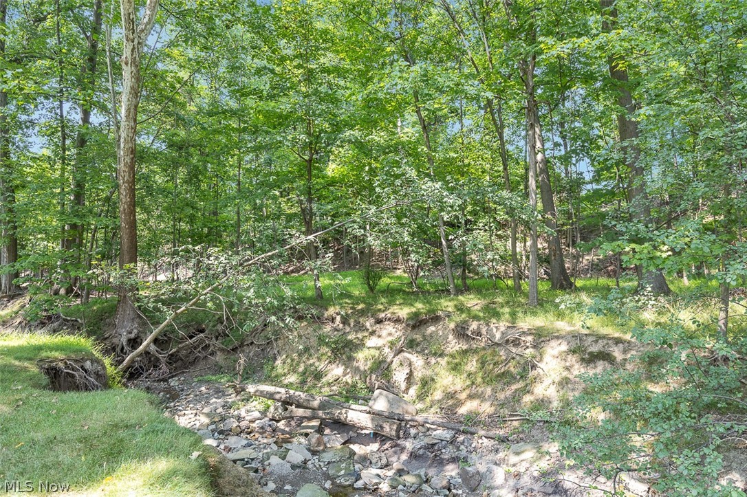 142 Bexley Drive Bedford OH 44146
