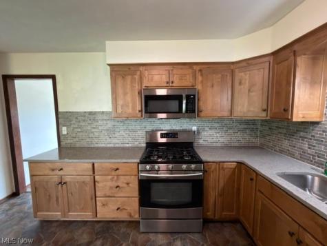 308 Snearly Drive Marietta OH 45750