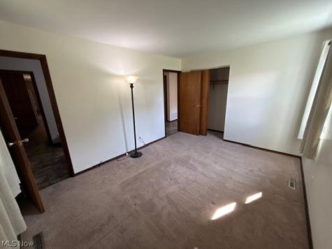 308 Snearly Drive Marietta OH 45750