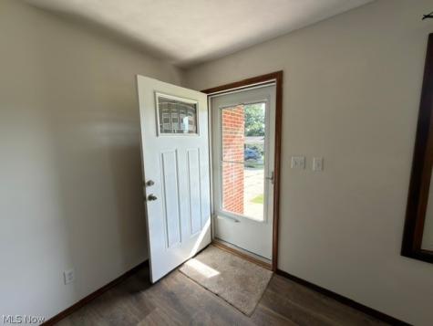 308 Snearly Drive Marietta OH 45750