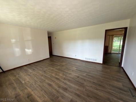 308 Snearly Drive Marietta OH 45750