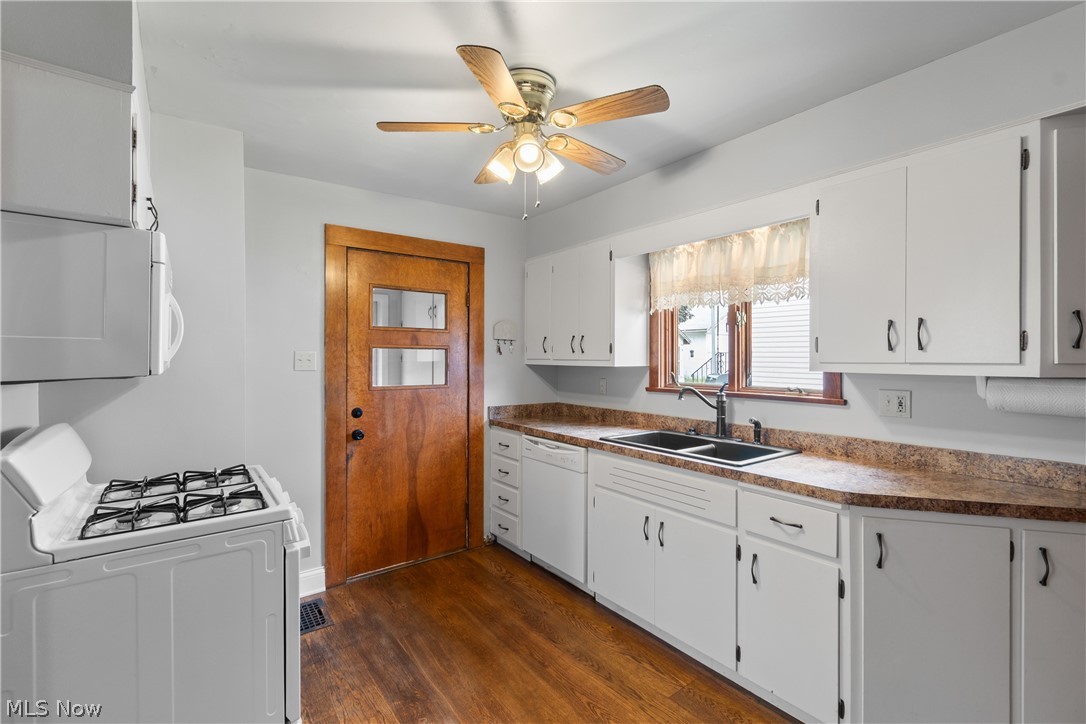 168 22nd Street NW Barberton OH 44203