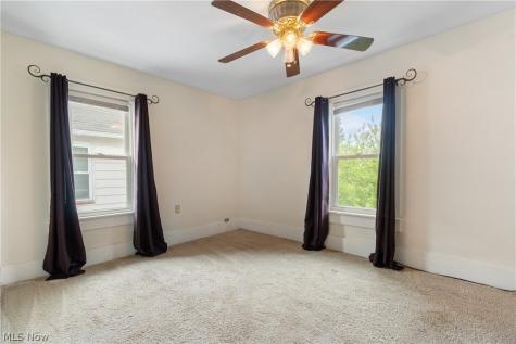 168 22nd Street NW Barberton OH 44203