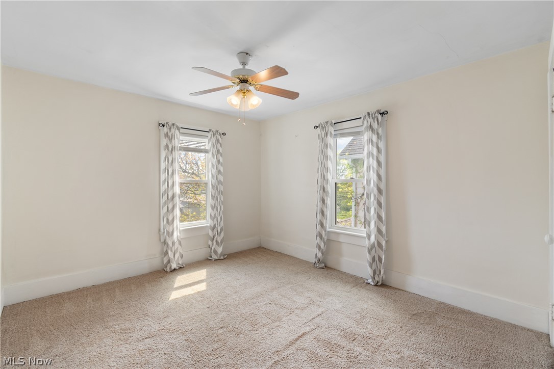 168 22nd Street NW Barberton OH 44203
