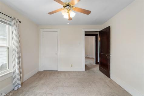 168 22nd Street NW Barberton OH 44203