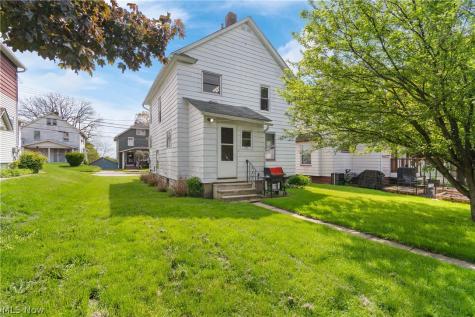 168 22nd Street NW Barberton OH 44203