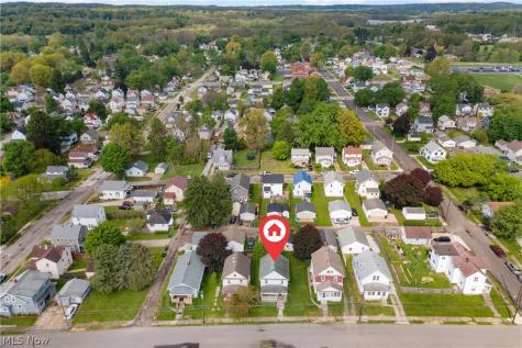 168 22nd Street NW Barberton OH 44203