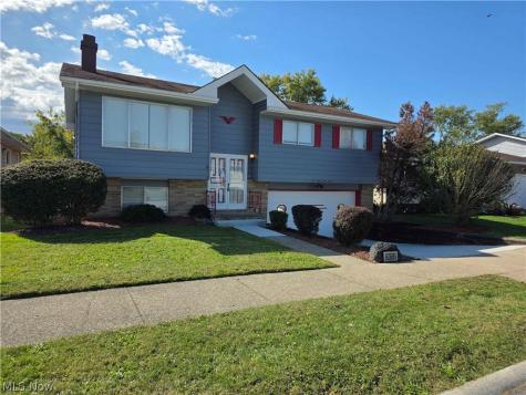 15712 Mendota Avenue Maple Heights OH 44137
