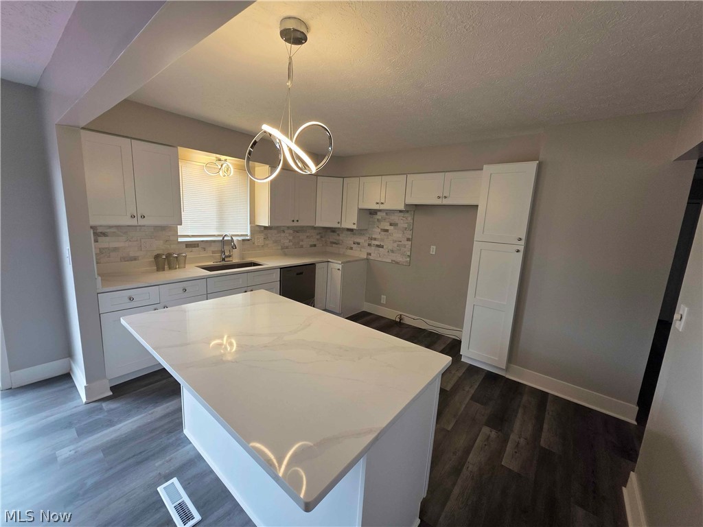 15712 Mendota Avenue Maple Heights OH 44137