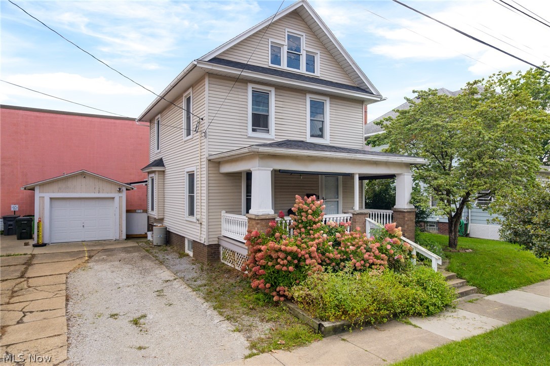 218 W North Street Wooster OH 44691