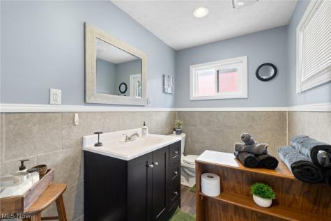 218 W North Street Wooster OH 44691