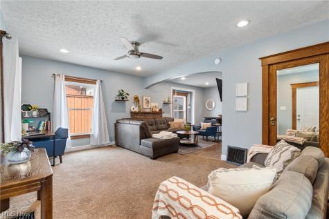 218 W North Street Wooster OH 44691