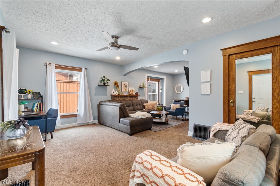 218 W North Street Wooster OH 44691