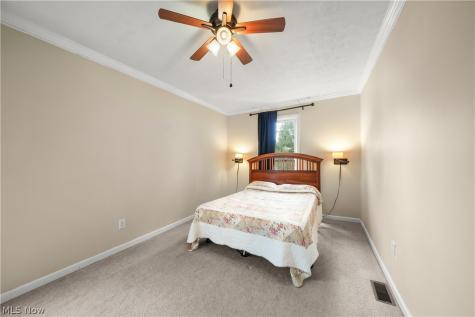 131 N Walnut Street Ravenna OH 44266