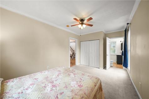 131 N Walnut Street Ravenna OH 44266
