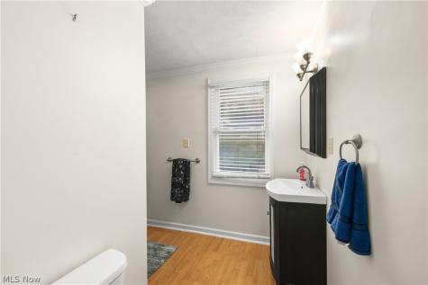 131 N Walnut Street Ravenna OH 44266