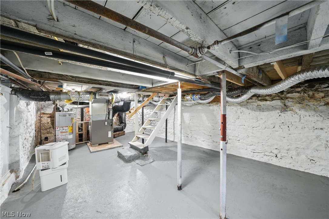 131 N Walnut Street Ravenna OH 44266