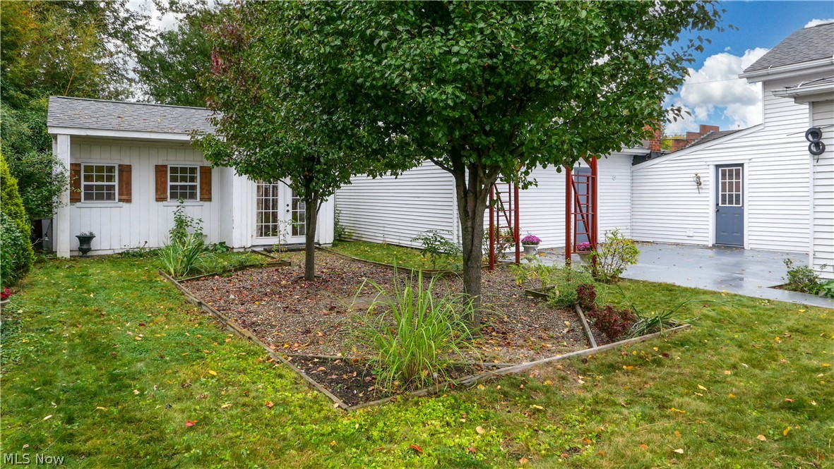 131 N Walnut Street Ravenna OH 44266