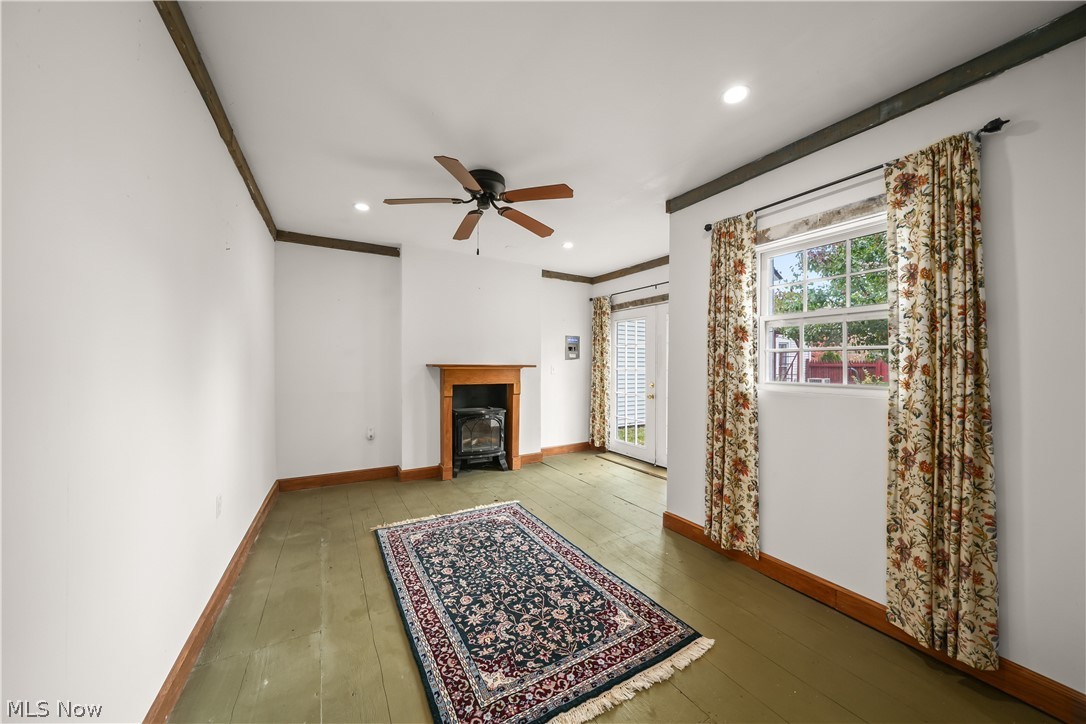 131 N Walnut Street Ravenna OH 44266