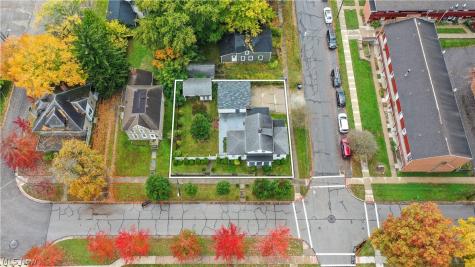 131 N Walnut Street Ravenna OH 44266