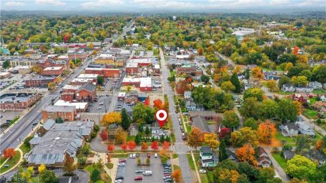 131 N Walnut Street Ravenna OH 44266