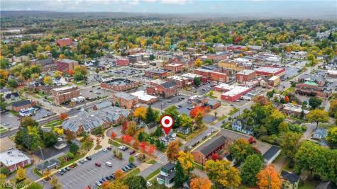 131 N Walnut Street Ravenna OH 44266