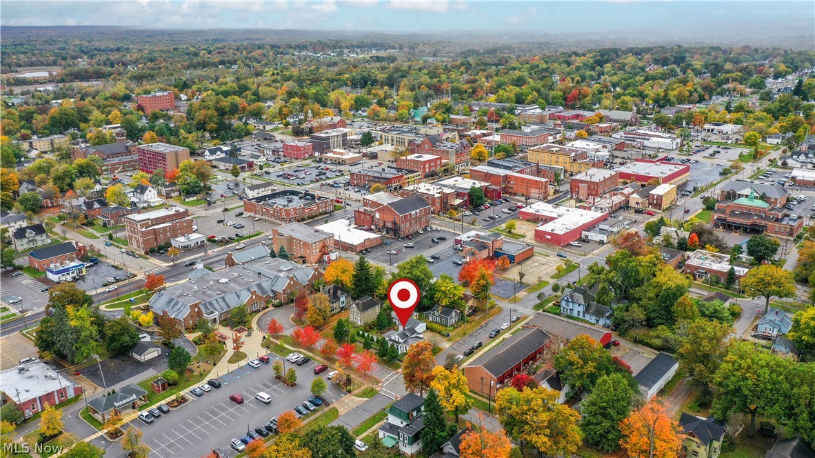 131 N Walnut Street Ravenna OH 44266