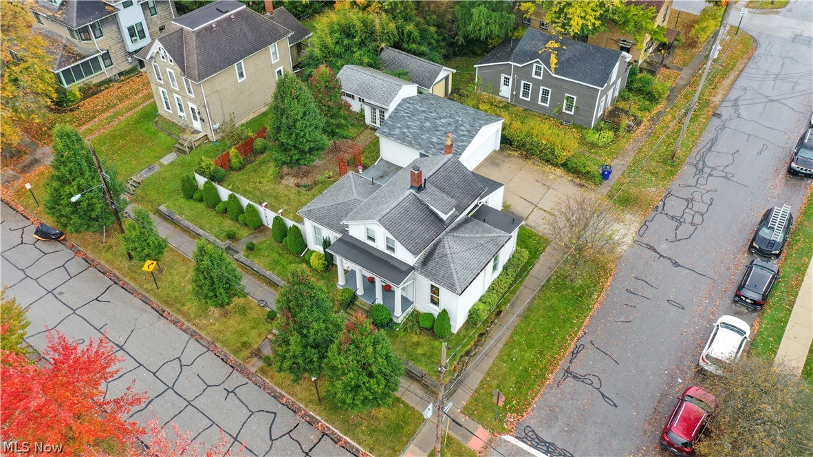 131 N Walnut Street Ravenna OH 44266