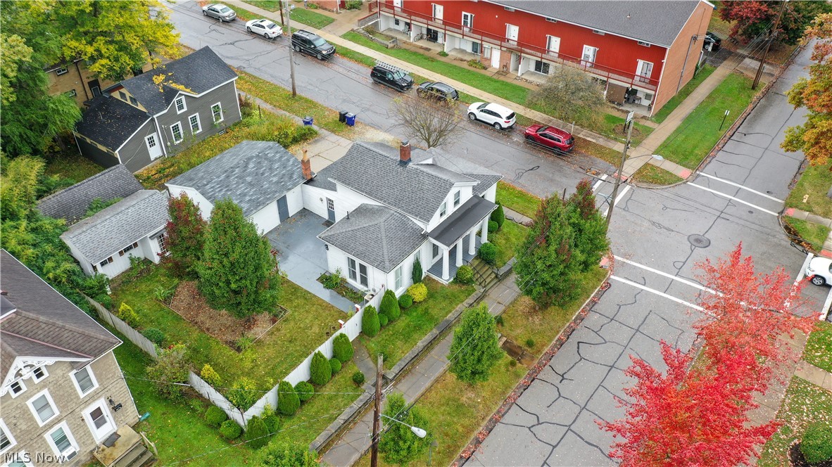 131 N Walnut Street Ravenna OH 44266
