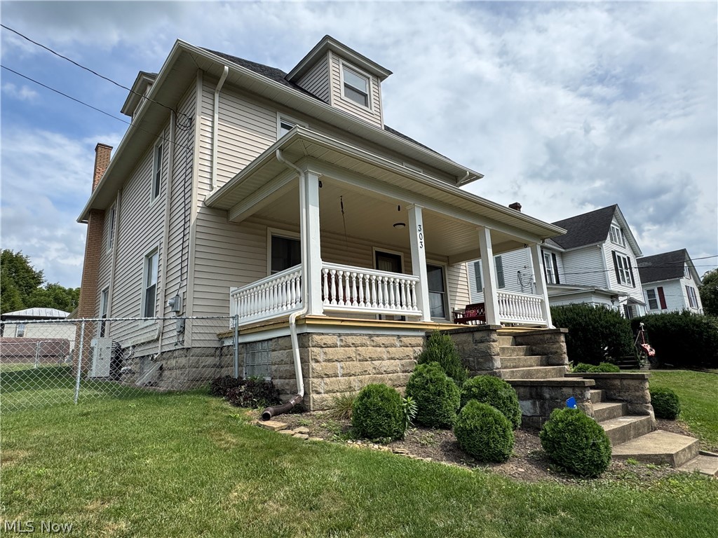 303 S Market Street Loudonville OH 44842