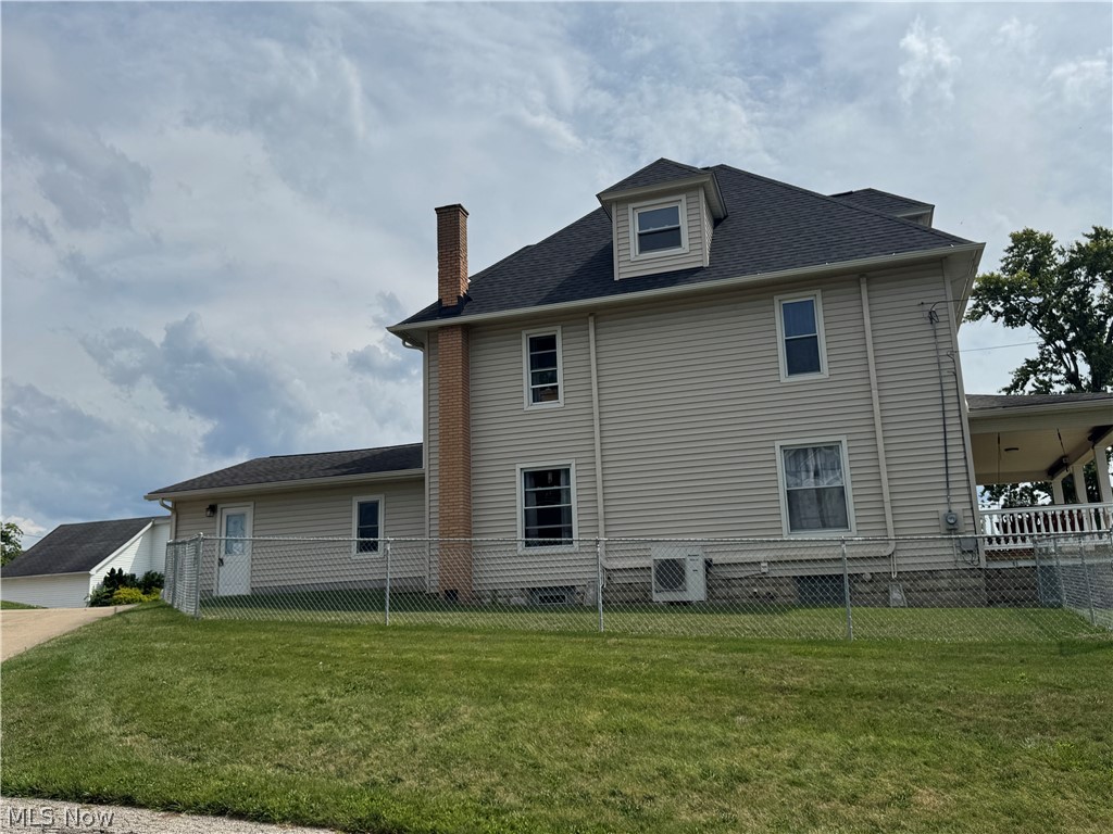 303 S Market Street Loudonville OH 44842